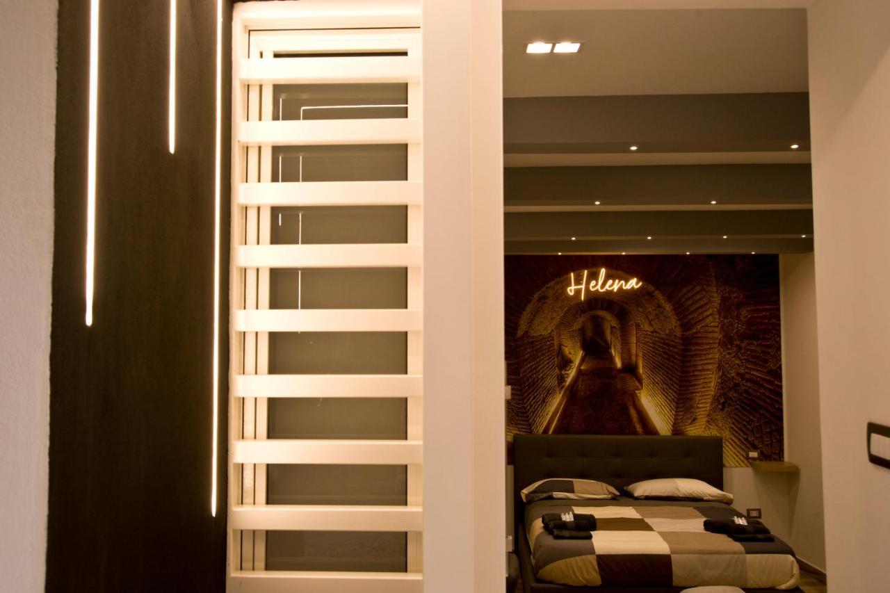 Suite Napoli Sotterranea Con Vasca Idromassaggio Zewnętrze zdjęcie