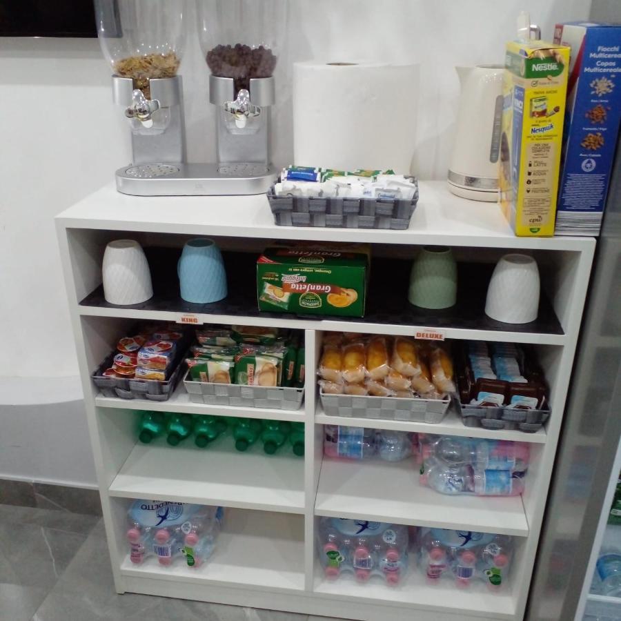 Suite Napoli Sotterranea Con Vasca Idromassaggio Zewnętrze zdjęcie
