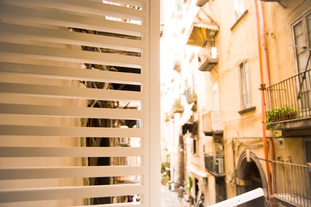 Suite Napoli Sotterranea Con Vasca Idromassaggio Zewnętrze zdjęcie